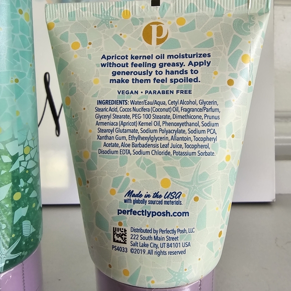 Perfectly Posh Mermaid bundle  Jelly Body Scrub and bfyhc hand creme - Picture 7 of 10